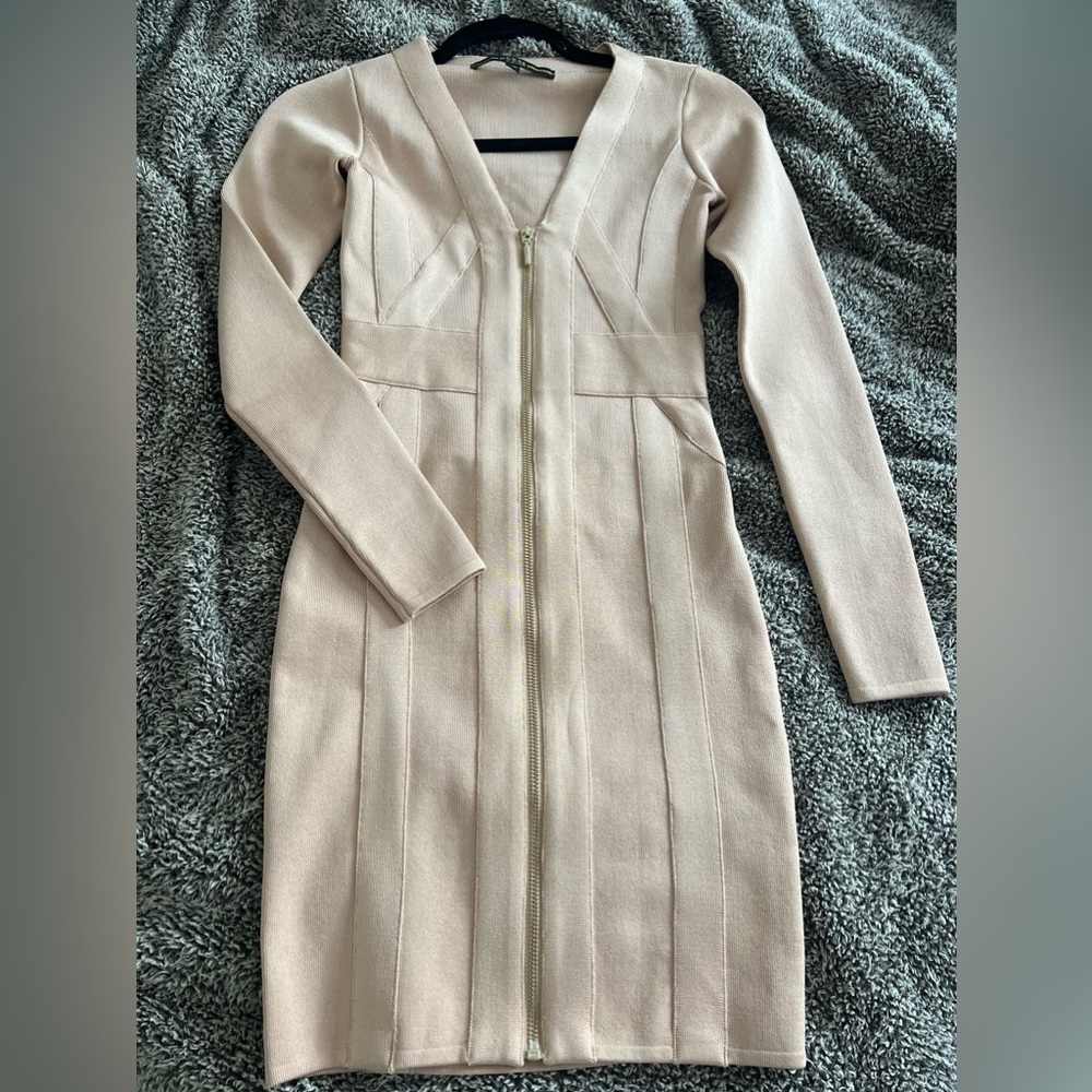 GUESS long sleeve bandage dress, beige/ nude